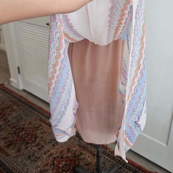 BCBGMAXAZRIA Soft Pink Dress in size L - 100% SILK - Picture 6 of 8